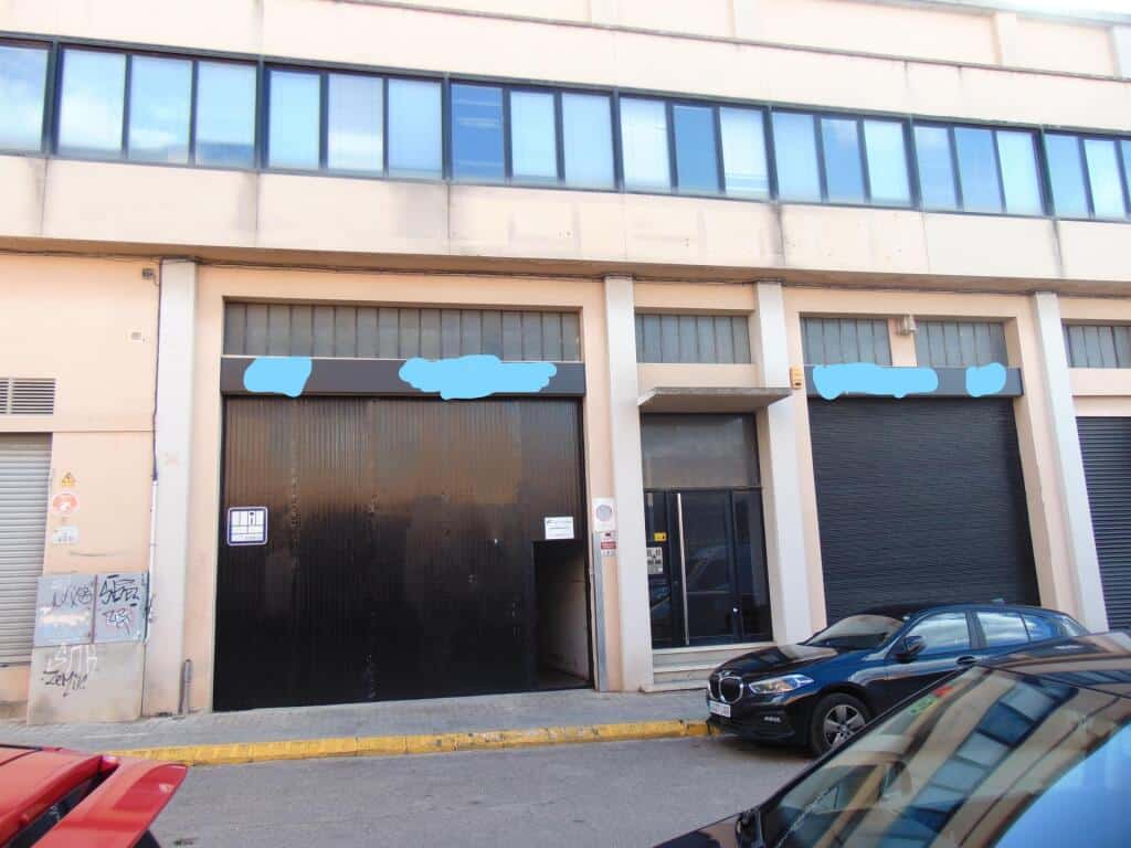 Local comercial en Venta en Manresa Barcelona